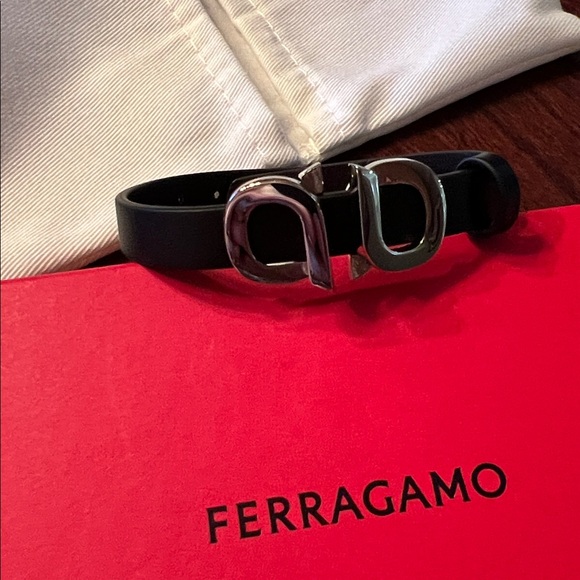 Salvatore Ferragamo Black Leather bracelet with Silver Accents NWT - Picture 9 of 13